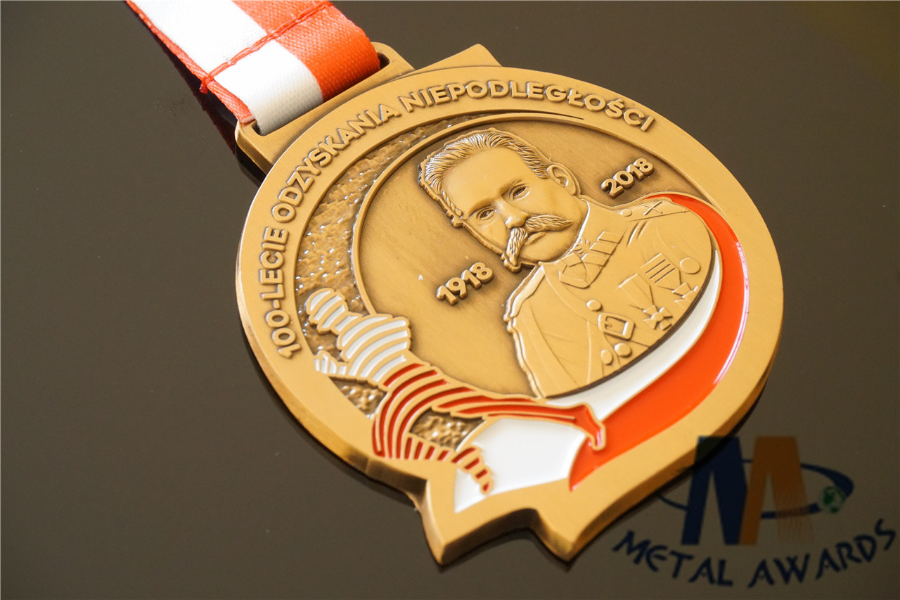 Customised 3D Mold Relief Soft Enamel Medals Personlized Shape 60*3MM