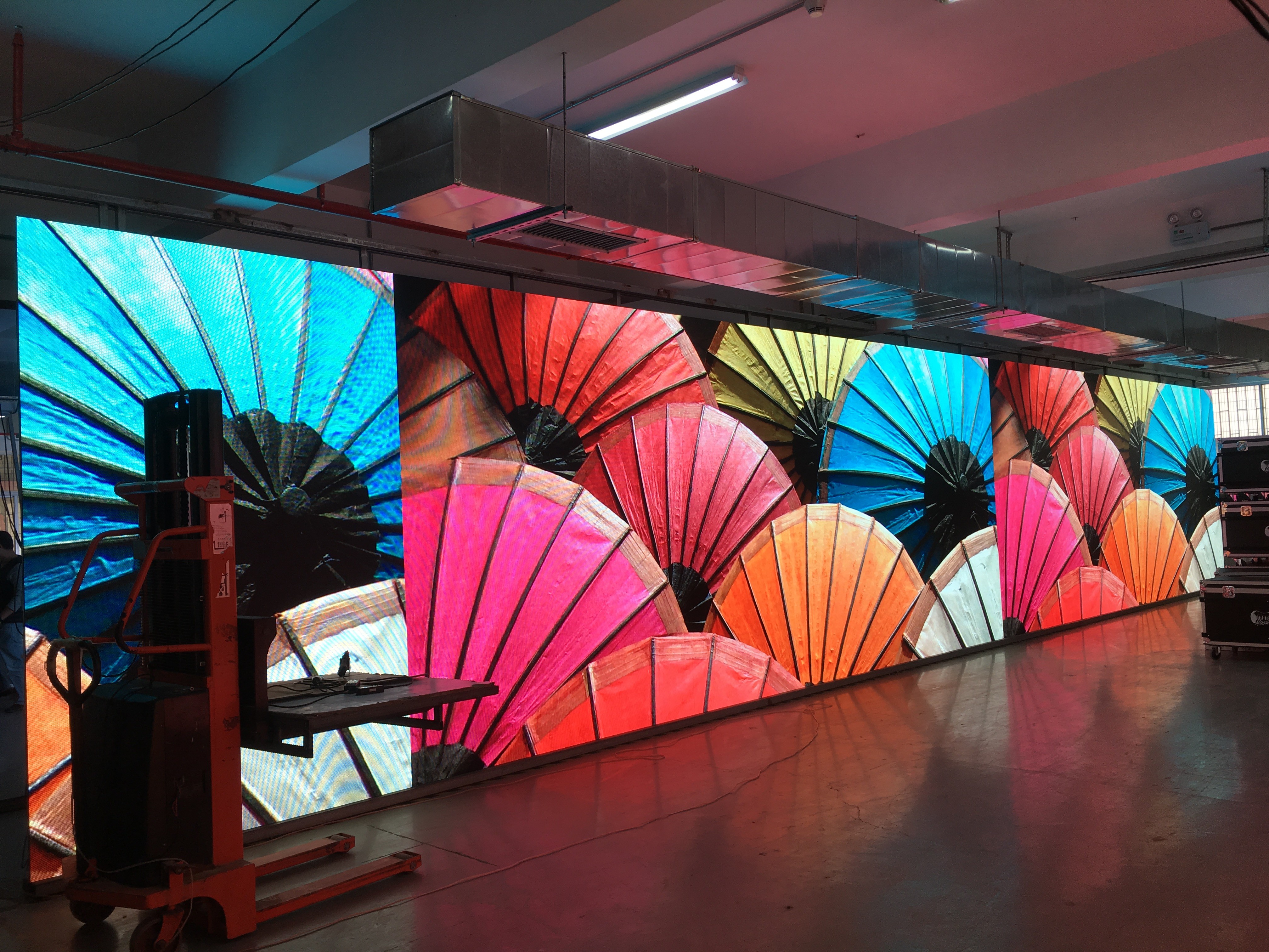 High Performance P2.97 P4.81 Indoor Led Screen Rental For Stage