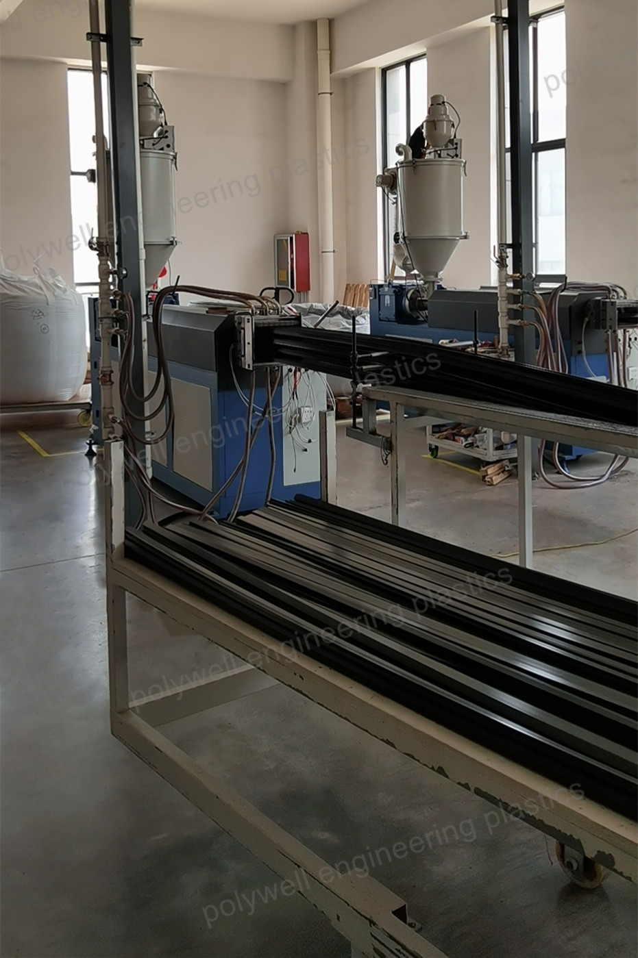 Extrusion Machine Polyamide Plastic Profile Extruder Machine Produce Thermal Break Strip
