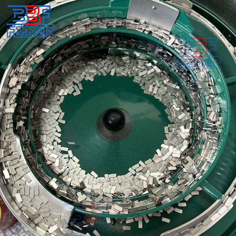 1000W Automation Devices Vibratory Feeder Metal Parts Electromagnetic