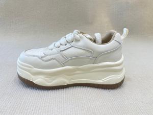 Quality Heightening White Trainers Women Pigskin Insole Ladies Trainers wholesale