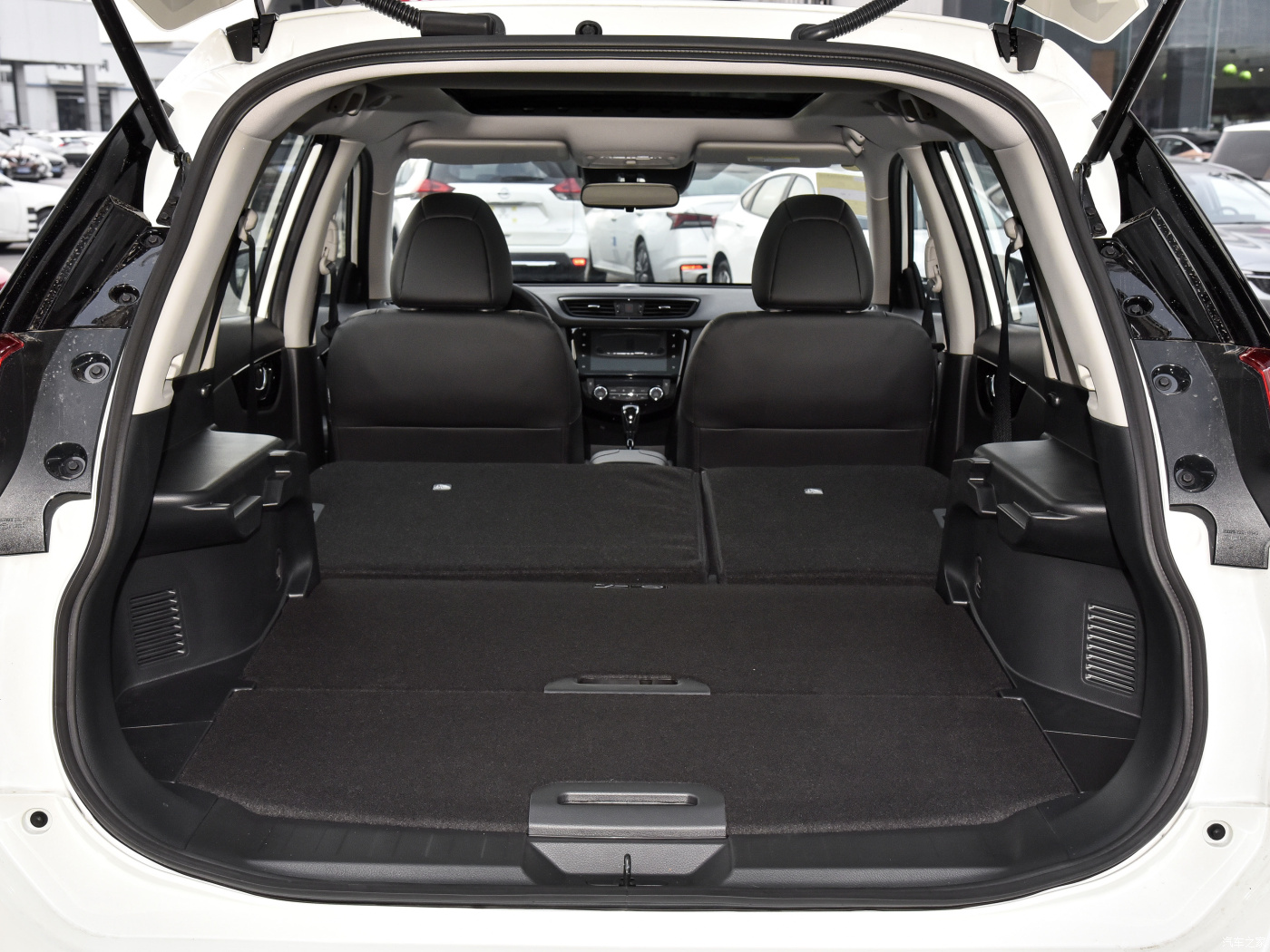 s 2023 Nissan X-TRAIL Glory 0KM Used SUV with 2.0L Automatic Continuously Variable Transmission Maximum Speed of 183KM/h