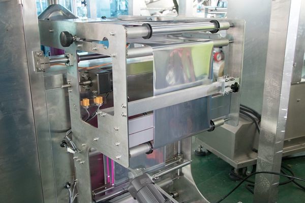 Automatic frozen food french fries plantain banana chips packing machine