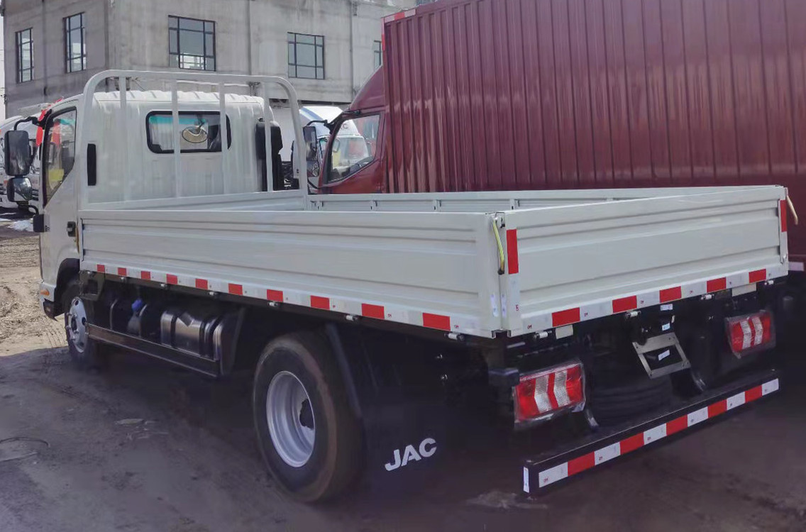 JAC Shuailing S3 130HP 4.18M Single Row Fence Light Truck New Or Used