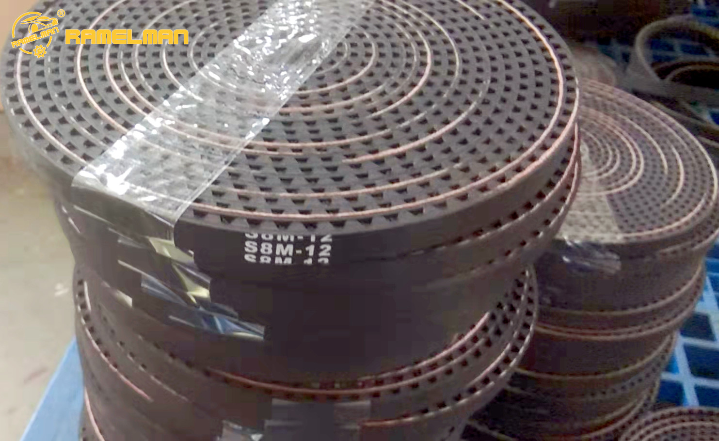 Factory Wholesale Elevator Belt Synchronous Belt Size 510H For Industrial Machinery Endless Rubber Belt Cogged V Belt