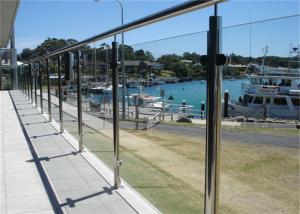 Quality Modern Stainless Steel Glass Balcony Railings , Clear Laminated Glass Railing wholesale