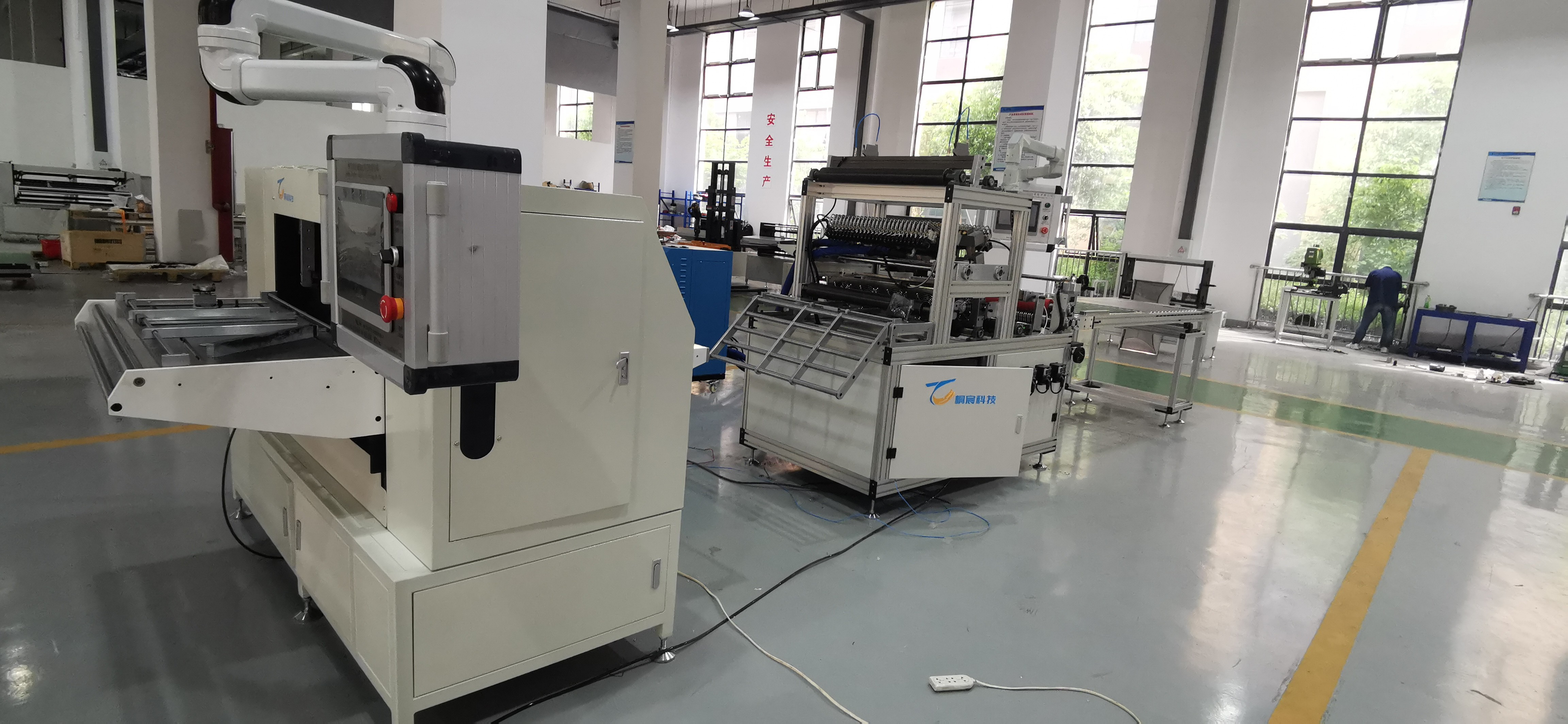 Full Auto Filter Production Equipment 220V / 380V Filter Production Line With Gluing