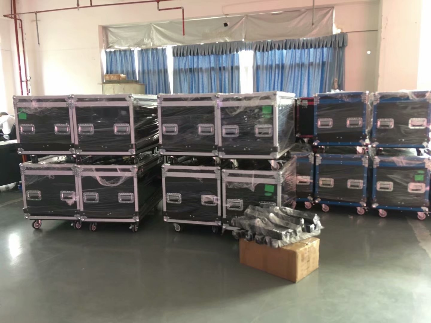 P4.81 Led Video Screen Rental , 7.5kg Big Screen Hire For Events