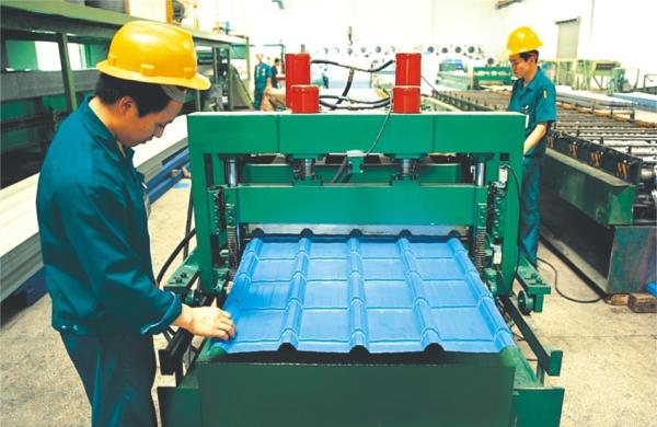 Green Corrugated Anti Rust Steel Roofing Sheets 0.2mm 0.4mm 0.6mm Thickness