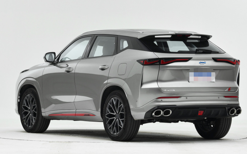 Changan OSHAN Z6 2022 Blue Whale 1.5T DCT Zhixiang model Compact SUV Gasoline