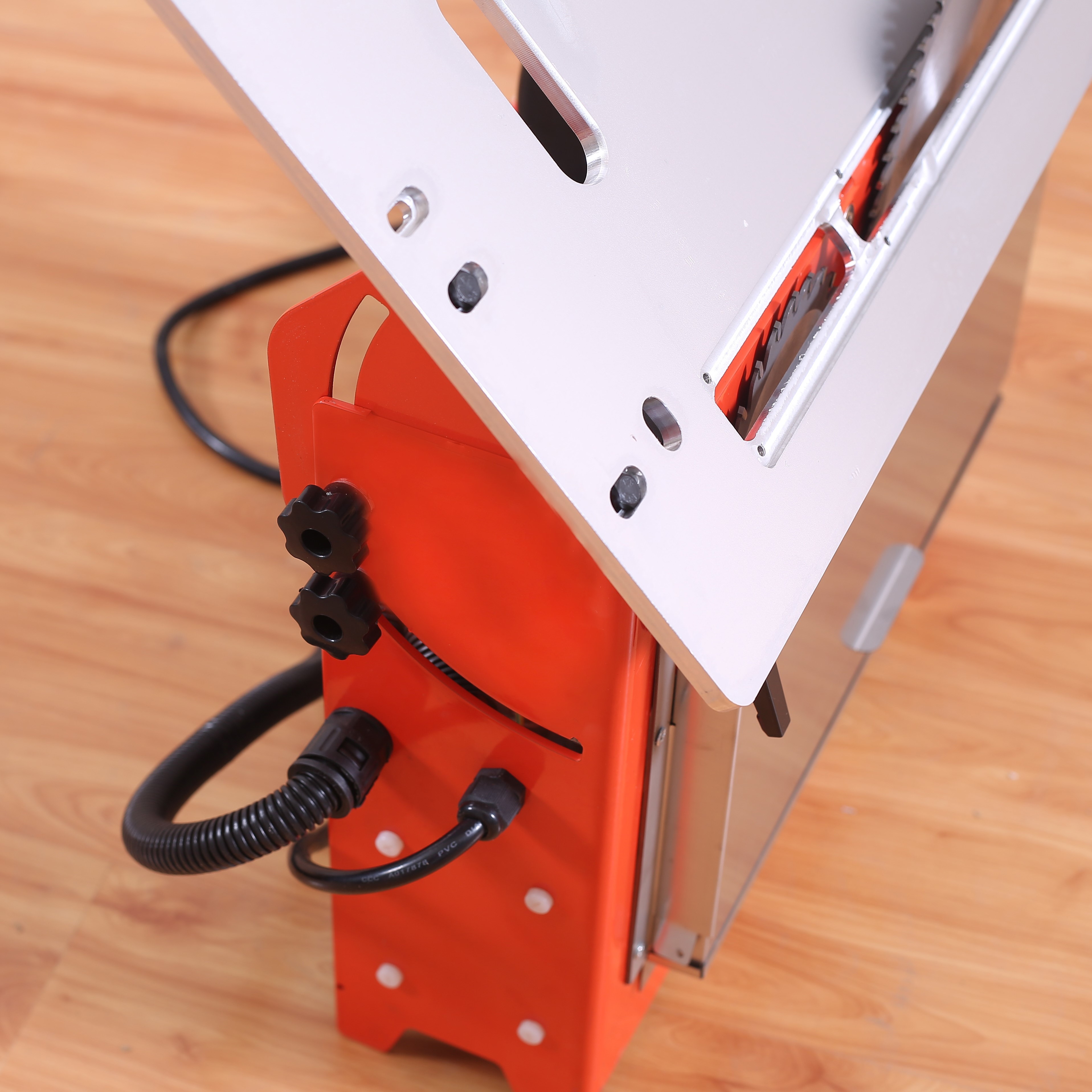 120*98cm Platform Industrial Sliding Table Saw For Plate Cutting