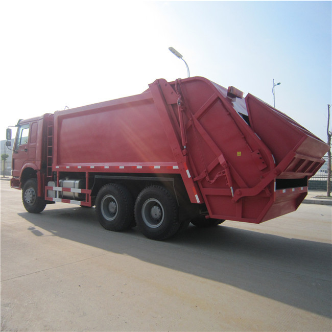 9.726L Engine 18CBM Special Purpose Truck / Garbage Container Lift