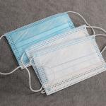 Fliud Resistant Disposable Face Mask Full Length Pvc Concealed Nose Piece
