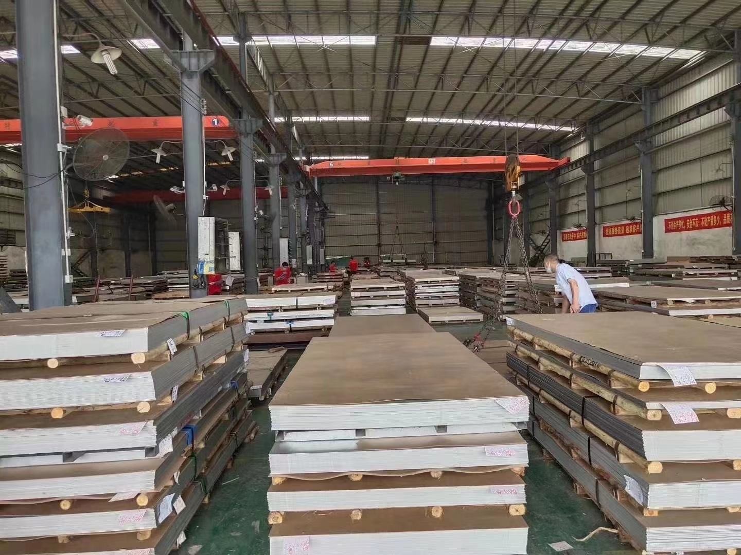 ASTM 304 Stainless Steel Sheet Ss 304 Brushed Finish 0.25mm To 3mm