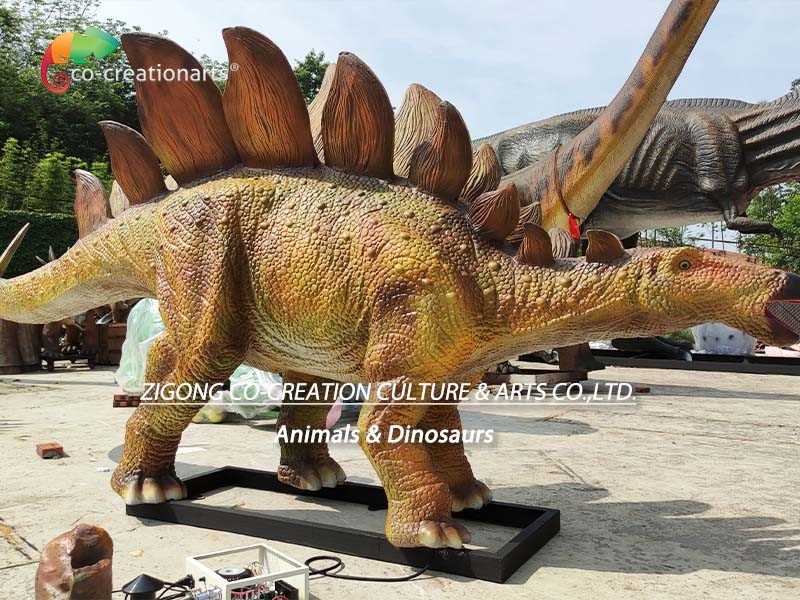 Life Size Stegosaurus Animatronic Realistic Looking Dinosaurs For Theme Park Decoration