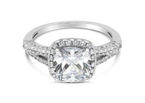 Quality Cusion Cut 2.43ct 14K Solid Gold Jewellery , raw natural diamond engagement rings ODM wholesale
