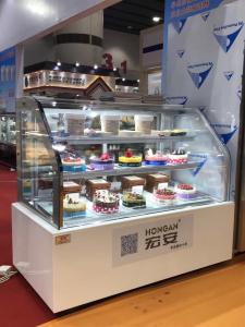 Quality Good Sturdiness Refrigerated Cake Display Cabinets Energy Efficient Design wholesale
