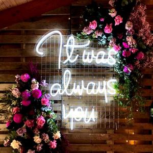 Quality Acrylic Plate Custom Wedding Neon Sign Low Consumption Neon Light Logo Sign wholesale