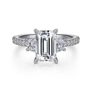 Quality Lab Diamond Wedding Band VVS Clarity HPHT Emerald Cut Lab Grown Diamond Ring wholesale
