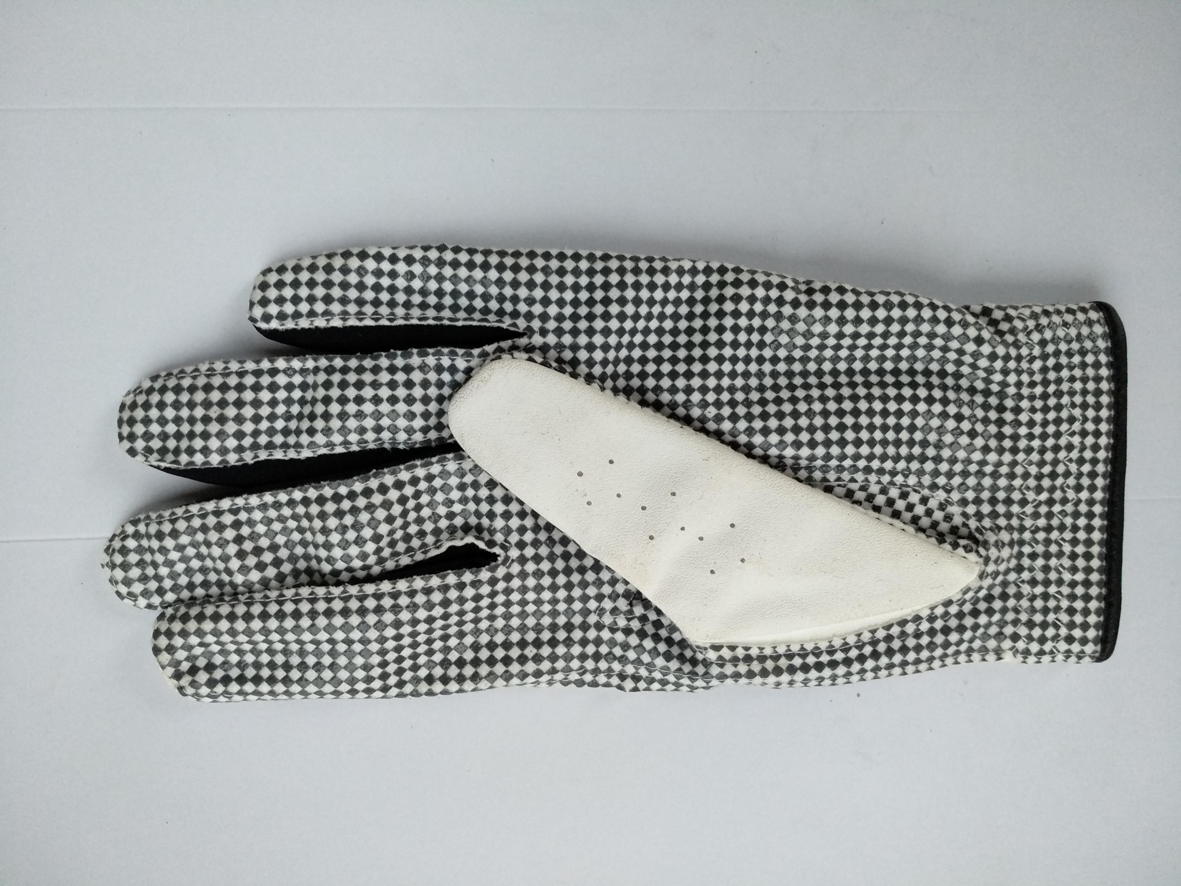 golf glove , golf gloves , glove , gloves