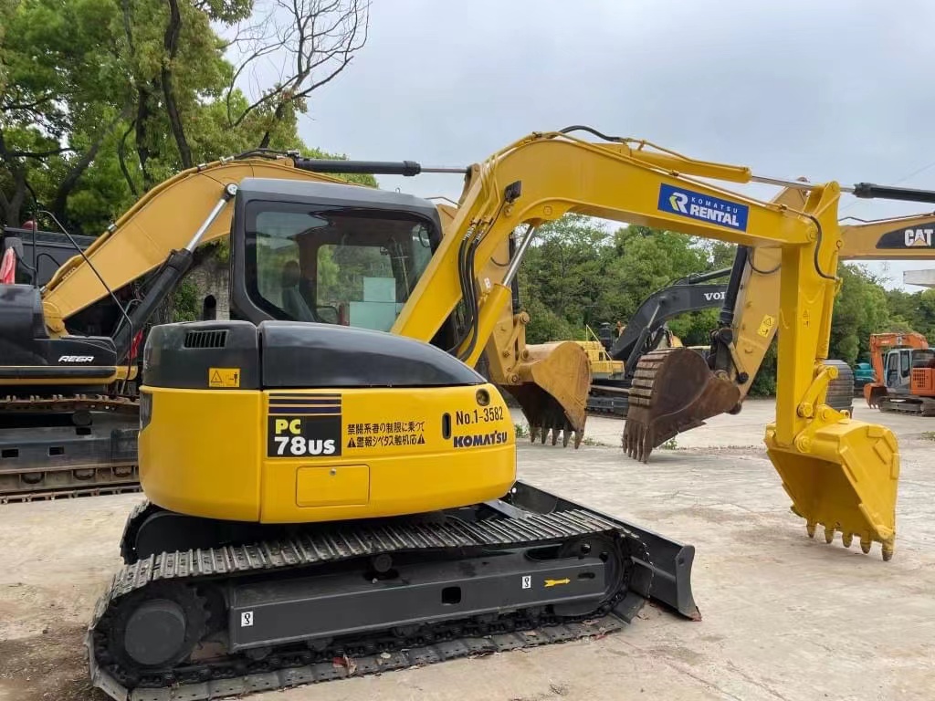Second hand Komatsu pc78us mini excavator with low working hours and good condition