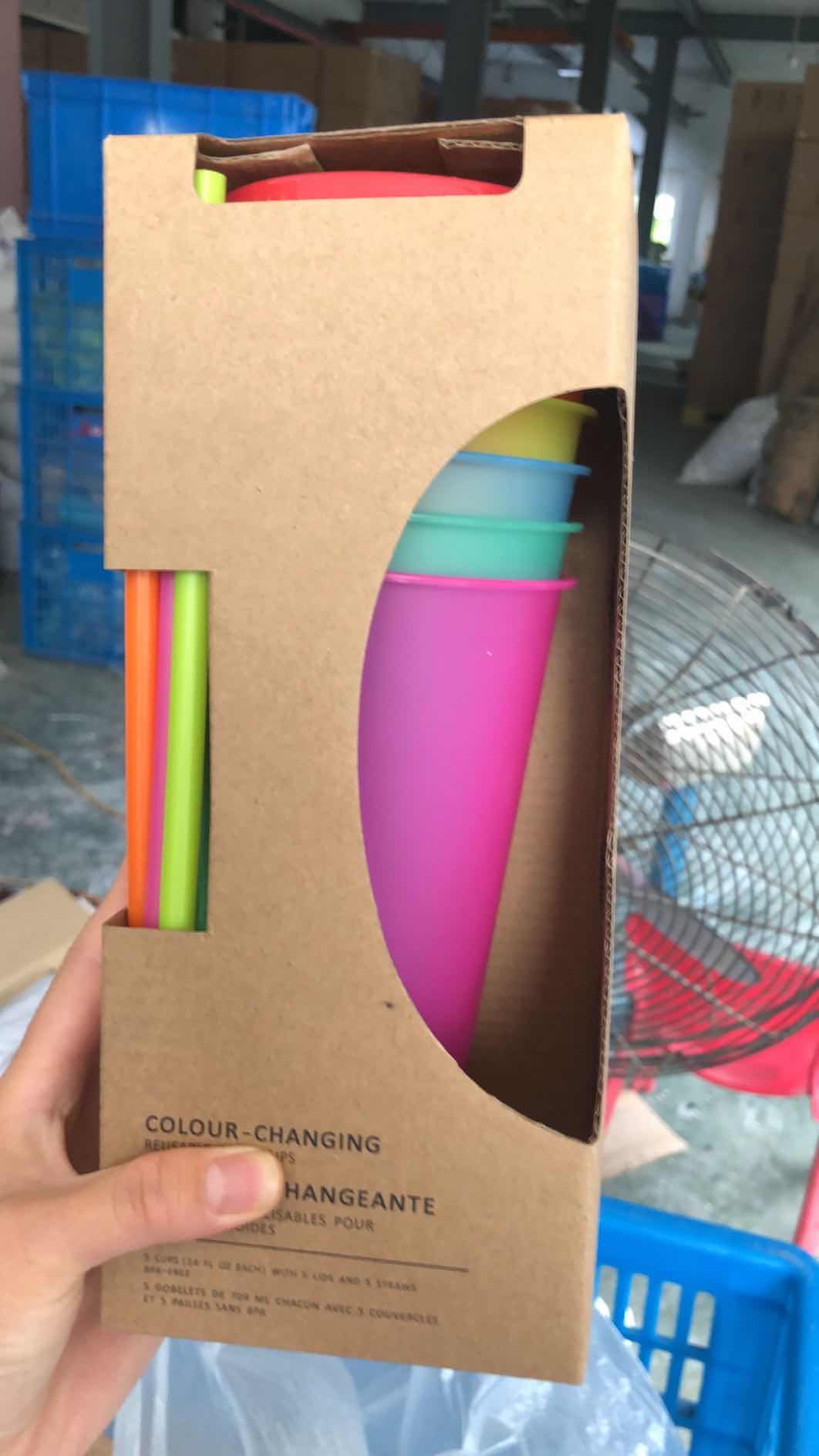 2020 Color Changing Color Confetti Reusable Cold Drink Cups Summer 24 oz Reusable Cups