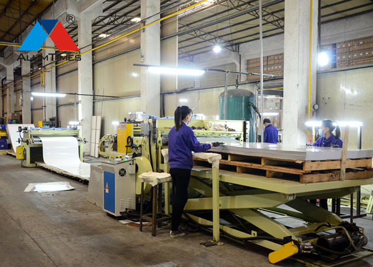 300*300 Size Aluminum Board Metal Ceiling Tiles With Modern Style