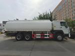 HOWO 6×4 10 Wheels Oil Tank Truck 400HP 20CBM For Transportation