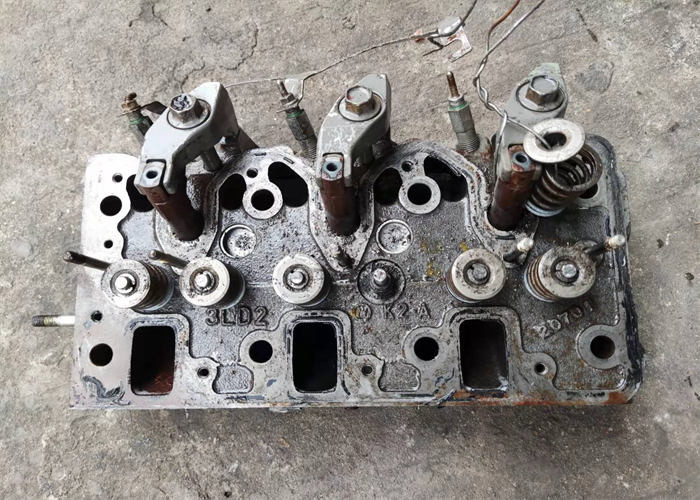 Direct Injection Used Engine Heads 3LD2 Diesel 6 valve Water Cooling For Excavator