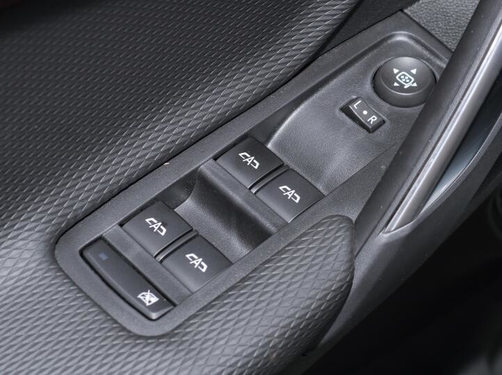 2022 CHEVROLET TRRCKER RS1.5T CVT KU 520km Small SUV With 5 Door 5 Seat