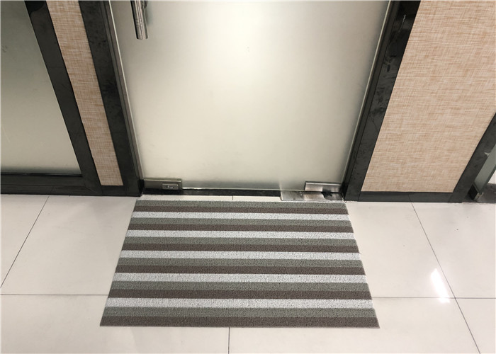 Customized Size Woven Vinyl Rug / No - Slip Woven PVC Flooring