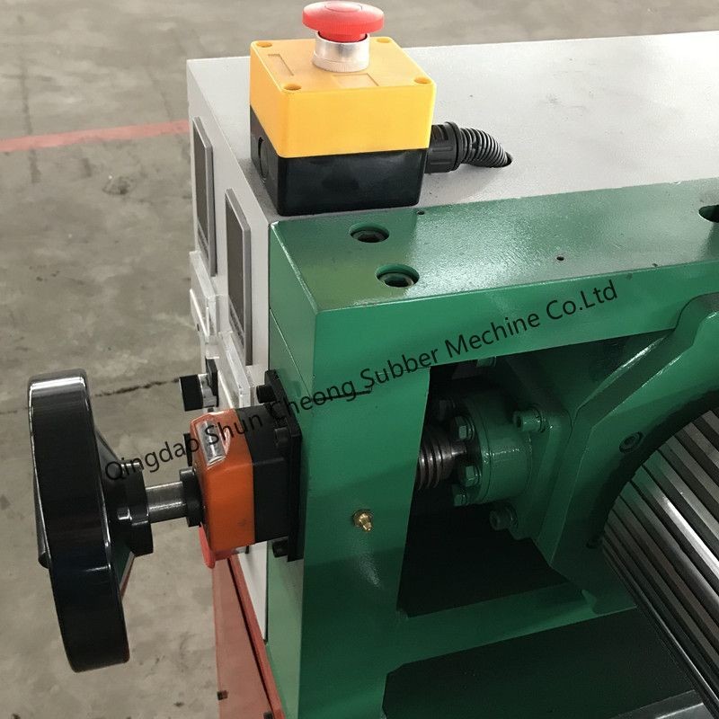 Automatic New Lab Rubber Plastic Mixing Mill , Open Rubber Mixing Mill