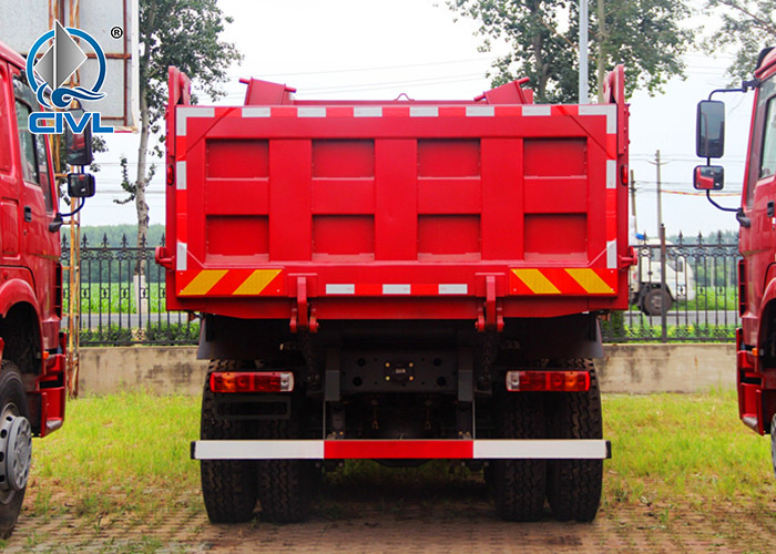 Sinotruk Howo 8x4 Dump Truck A7 371 HP 12 Wheels LHD 60 Tons 20 - 30 CBM Tipper Truck