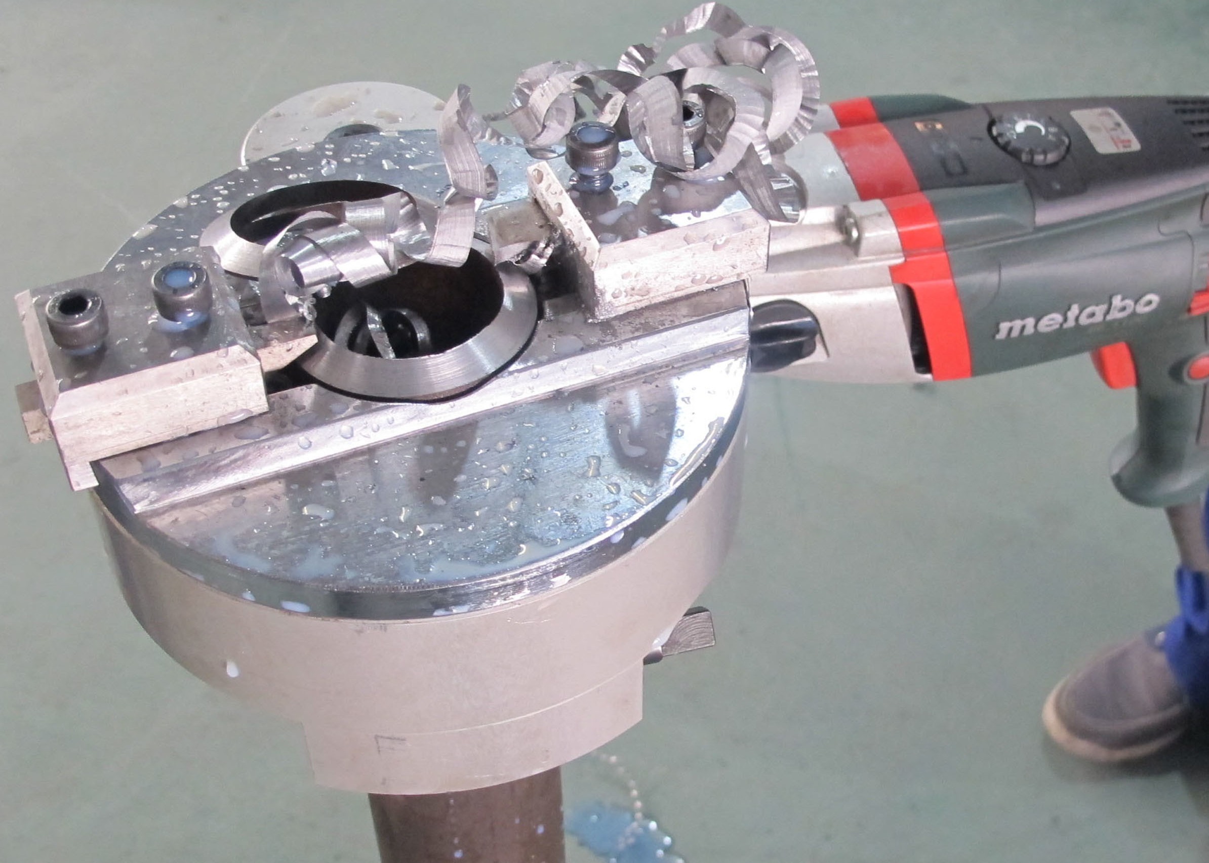 Cam Type Self Centering Cutting And Beveling Machine High Speed