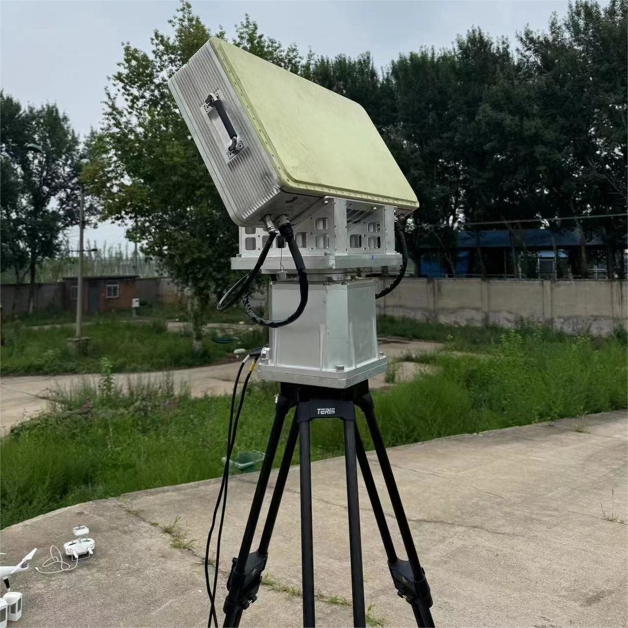 180m Blind Range Low Altitude Radar X Band With 360 Degree Azimuth Coverage