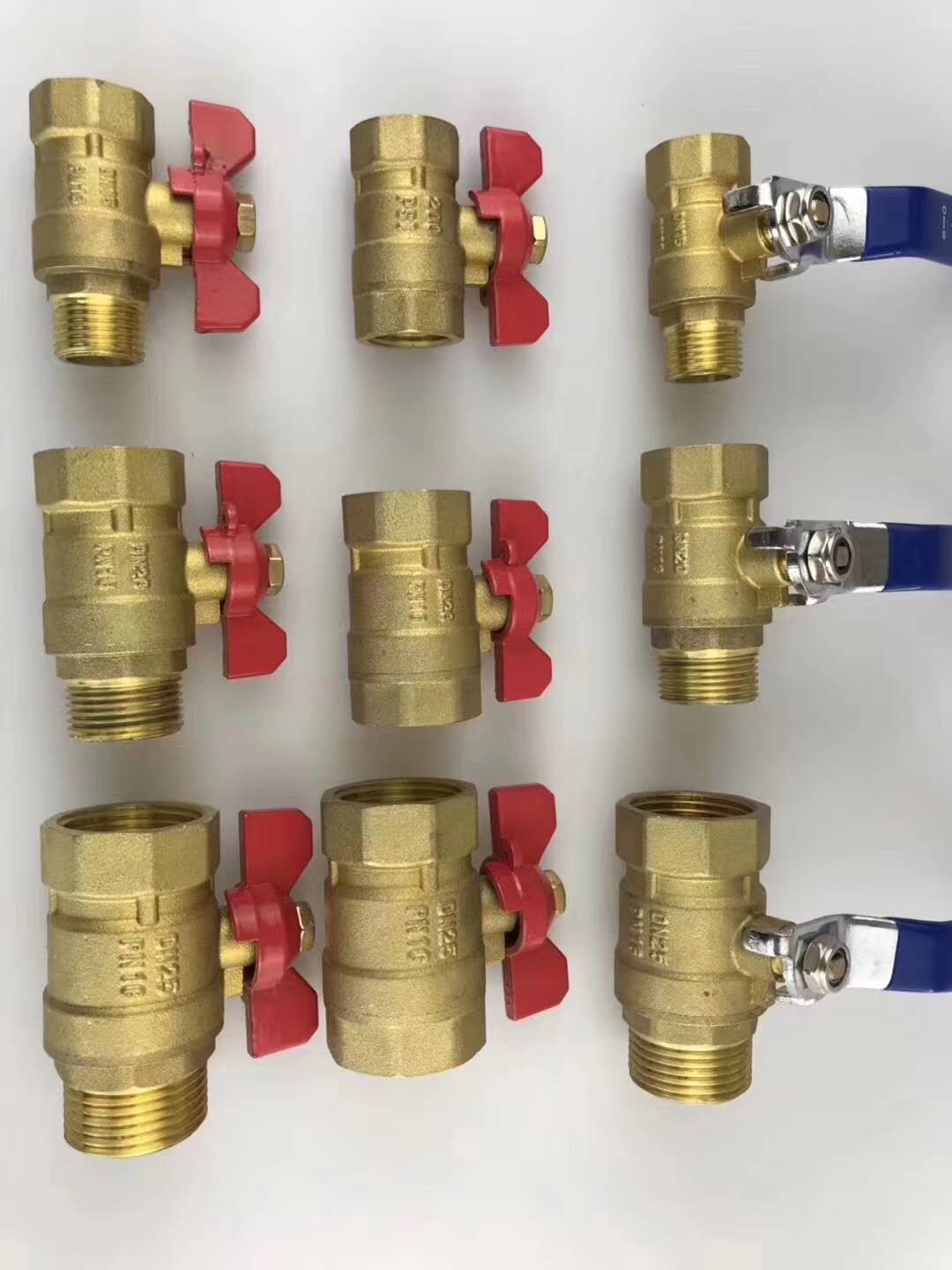 BS 1.6mpa Brass Ball Valve Lock Lever Handle