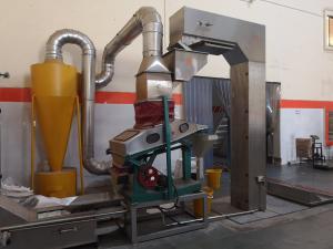 Quality 1 Year Warrenty 4kw Power Groundnut Grading Machine wholesale