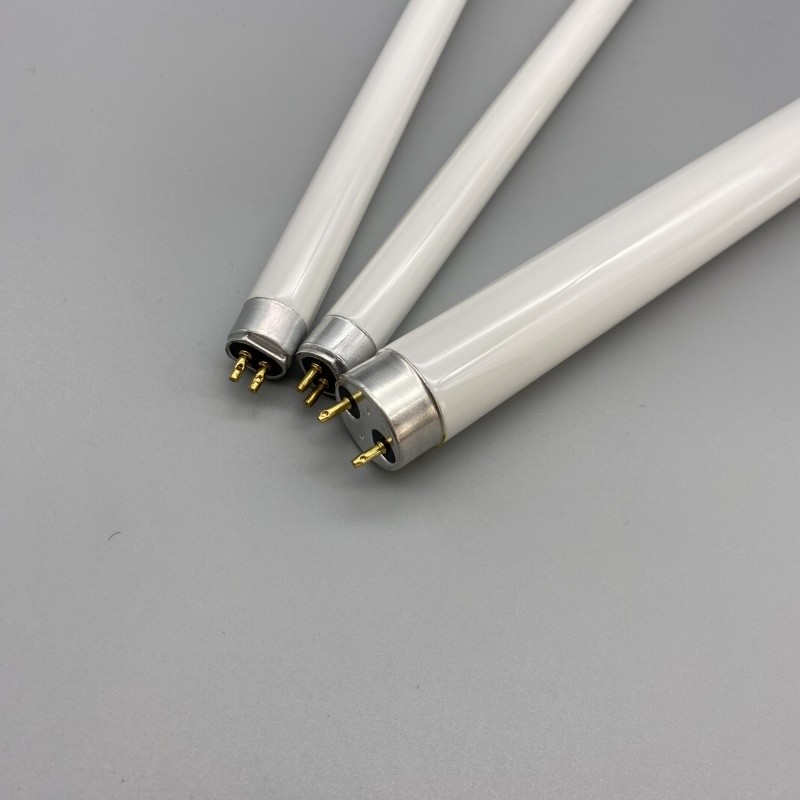 220V 110V UVB Fluorescent Tube T5 Bearded Dragon Tube Light 6000H Lifespan