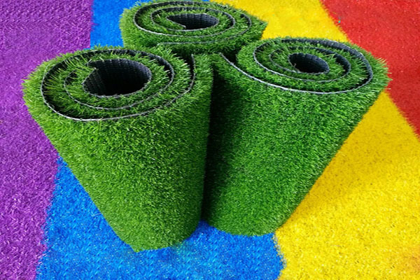 Simulated Artificial Grass Turf Kindergarten Rainbow Runway Carpet Red Outdoor Artificial Lawn