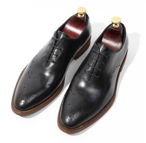 Quality Handmade Patent Wedding Mens Leather Dress Shoes Oxfords Style With Black Striped wholesale