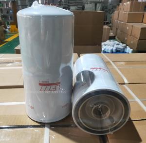 Quality Engine Oil Filter LF9009 LF3000 LF9070 LF670 LF777 wholesale