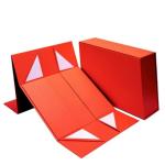 Red Magnetic Closure Paper Packaging Box Elegant Cardboard Cosmetic Packaging