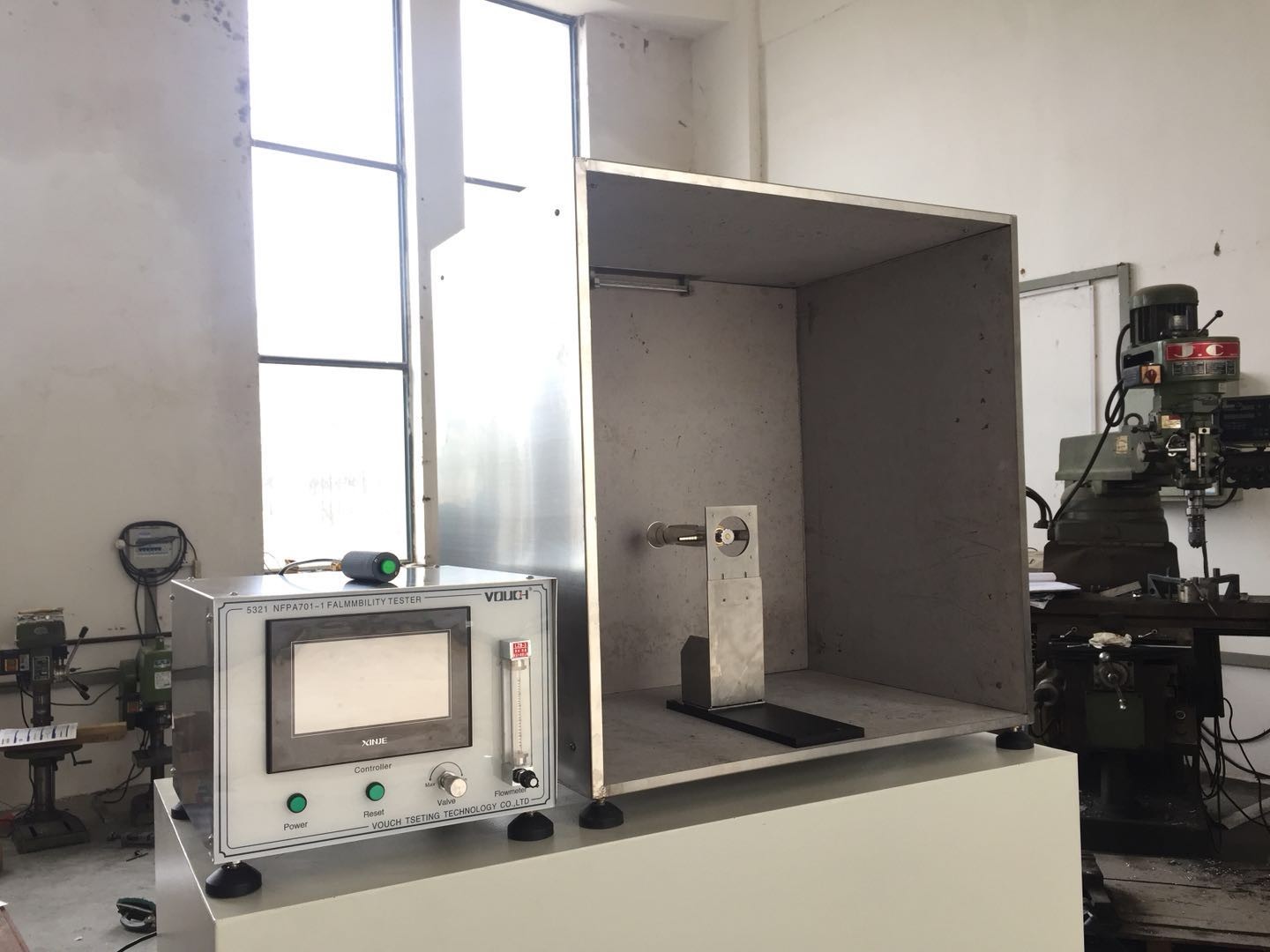 Textile Flammability Testing Machine of Vertical Flammability Test For Fabric Products