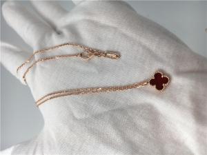 Quality Rose Gold Pendant Necklace For Girlfriend , 18k Magic Alhambra Necklace With Carnelian wholesale