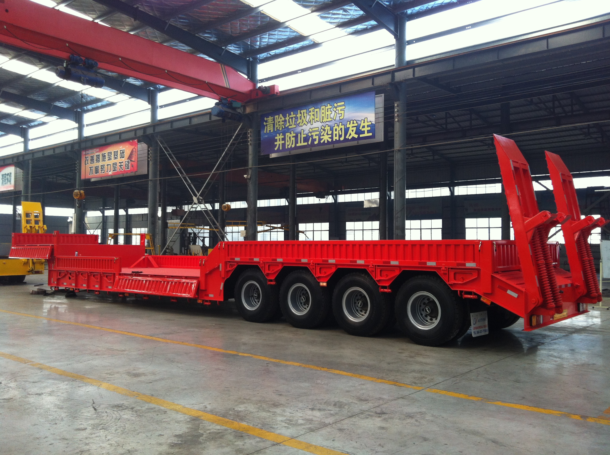 Heavy Load Gooseneck Lowboy Semi Trailer for Excavator Transport 3 Axles 4 Axles 12m 15m
