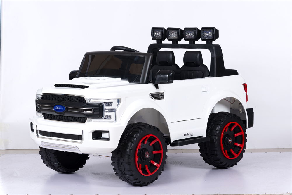 Supply 4x4 Luxury 12V Electric Toy Ride On Car for Kids Battery Operated Lightweight