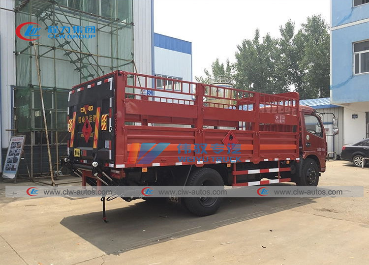 5T FAW Stake Truck For Propane Butane Cylinder Delivery