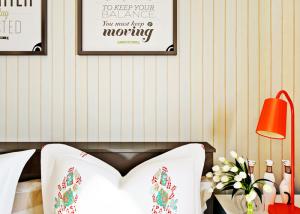 Quality Promotional Modern Removable Wallpaper / Contemporary Living Room Wallpaper wholesale