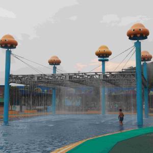 Quality Mushroom Group Spray Park Equipment , Customized Fiberglass Water Slide for Water Park wholesale