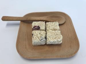 Quality Low Fa Low Carb Sweet White Sesame Nut Cluster Snacks wholesale